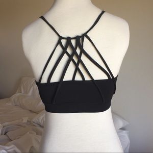 Fabletics sports bra